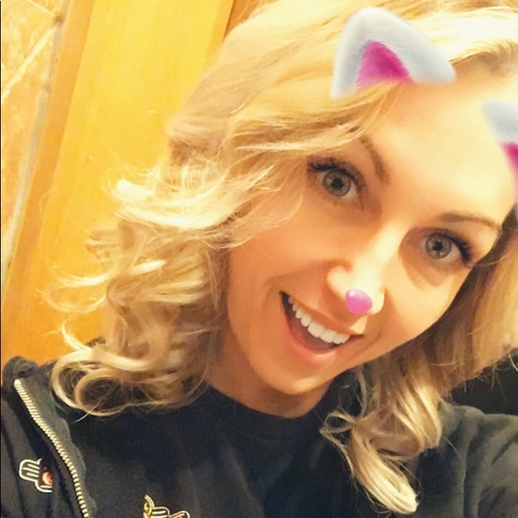 alyhoww